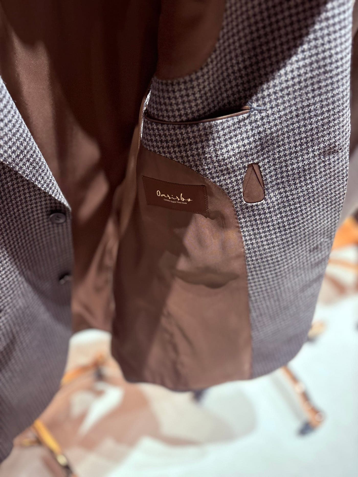 Everyday business suiting in versatile cloth