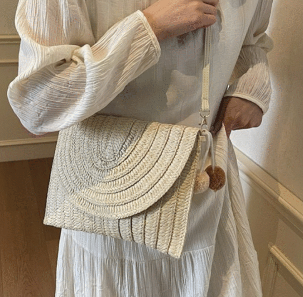 Handmade straw beach summer crochet shoulder bag - Image 2
