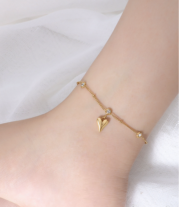 Ins fashion design titanium steel 18k gold plated zircon heart-shaped anklet - Image 5