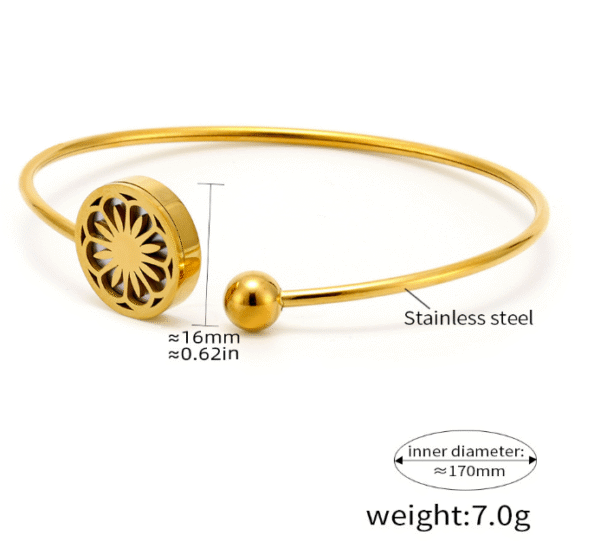 Ins titanium steel small wrinkled chrysanthemum open bracelet - Image 4
